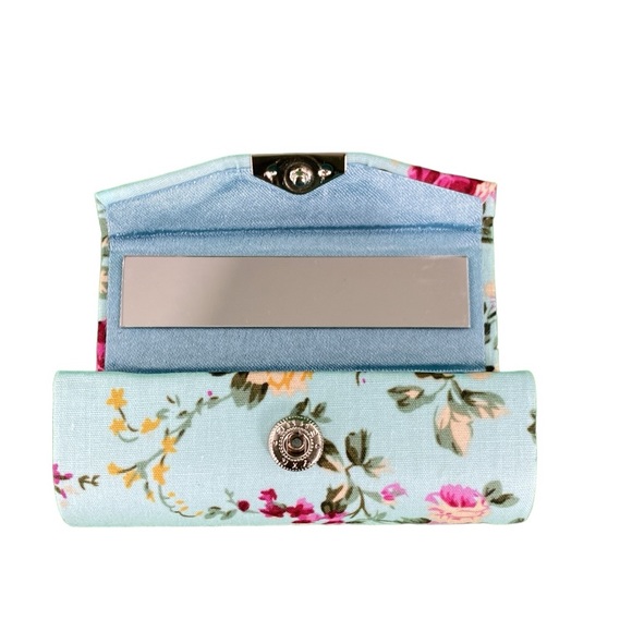 Retro Light Blue Floral Print Lipstick Holder With Mirror - Picture 7 of 17
